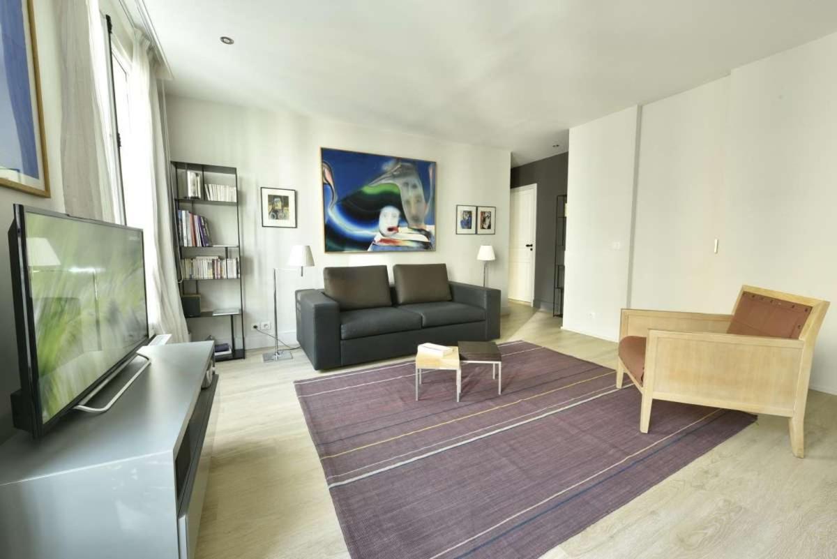 Champagne Apartment Paris Exterior photo